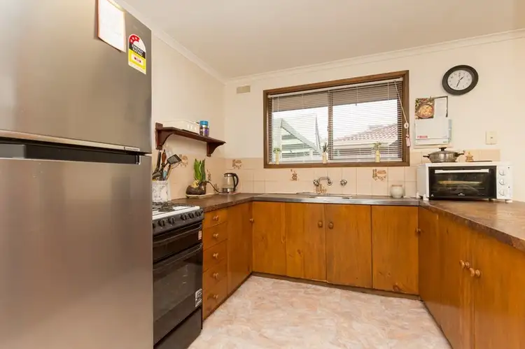 Second view of Homely house listing, 728 Woomera Avenue, Red Cliffs VIC 3496