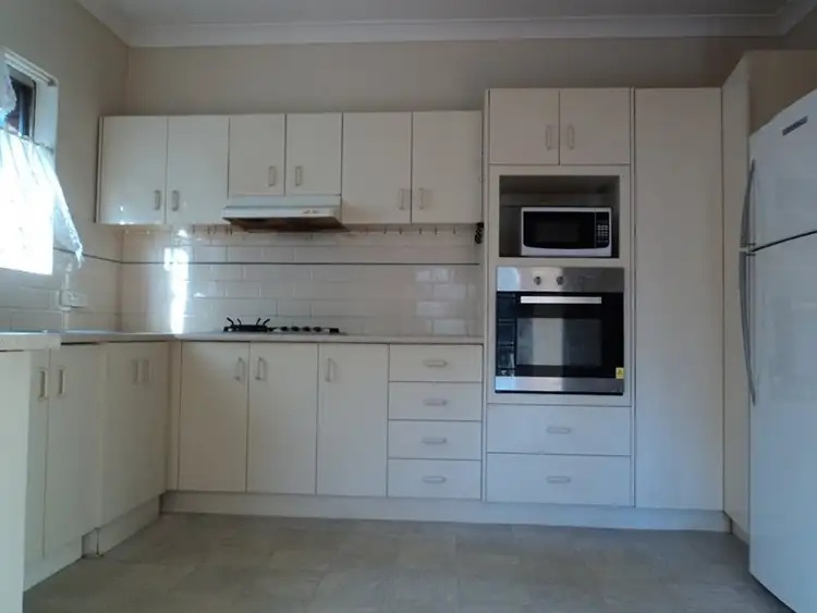 Sixth view of Homely villa listing, 2/26 Cowper Street, Fairy Meadow NSW 2519