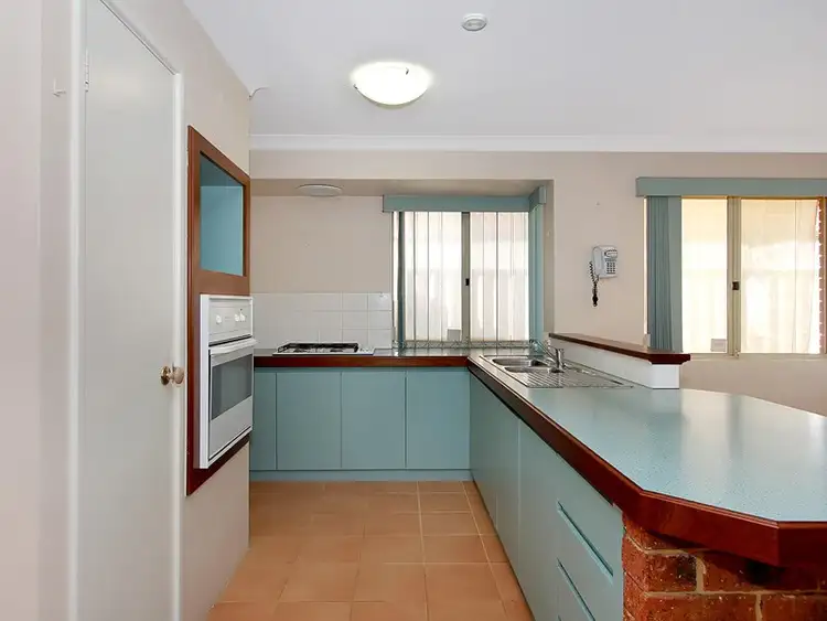 Fourth view of Homely house listing, 6 Nicholson Court, Canning Vale WA 6155