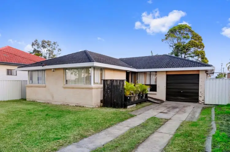 28 Princes Highway, Albion Park Rail NSW 2527