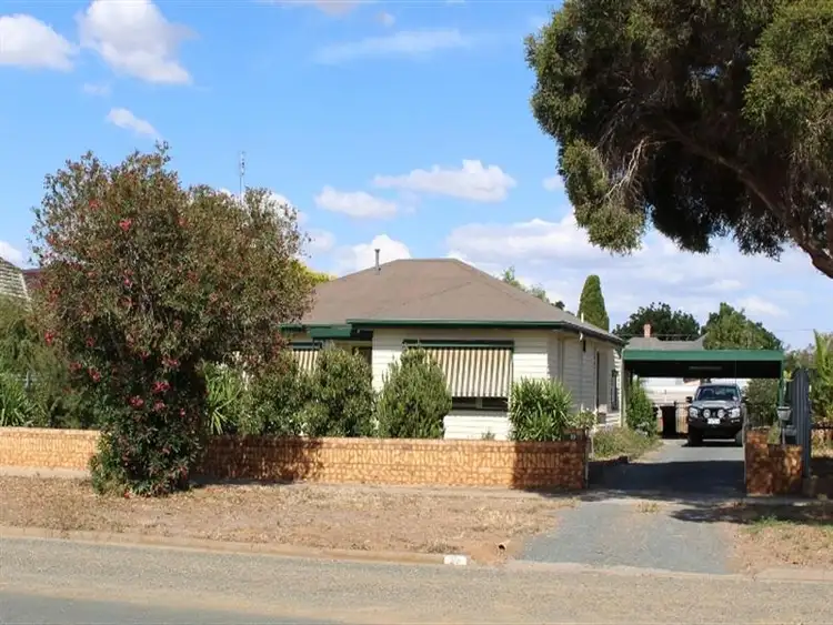 39 Victoria Street, Rochester VIC 3561