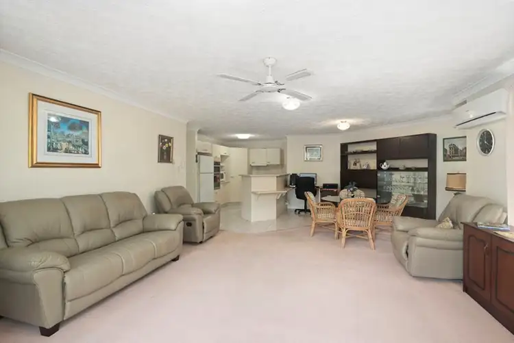 Sixth view of Homely unit listing, 2/9 Saint Kilda Avenue, Broadbeach QLD 4218