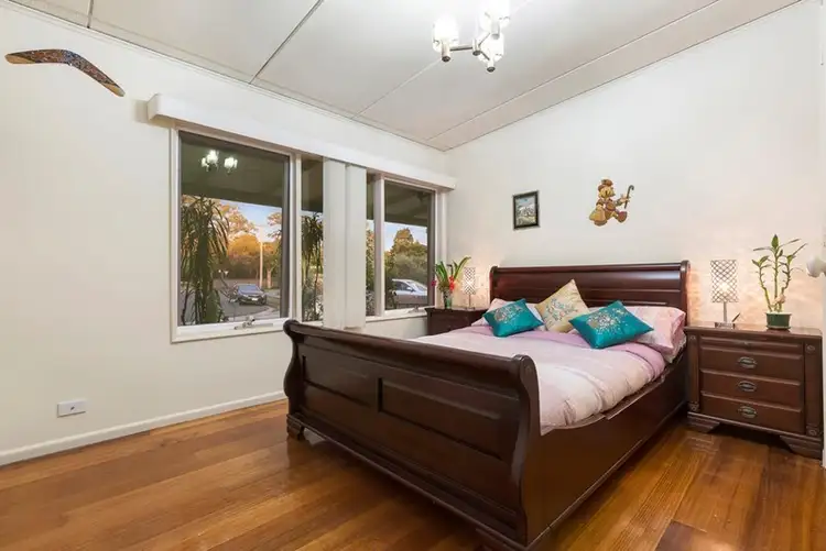 Fourth view of Homely house listing, 5 Wendy Court, Oakleigh South VIC 3167