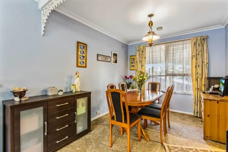Fifth view of Homely house listing, 10 Paisley Avenue, Boronia VIC 3155