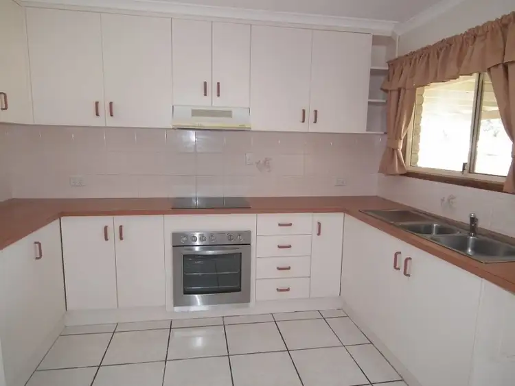 Fourth view of Homely house listing, 2 Greenway Court, Maryborough QLD 4650