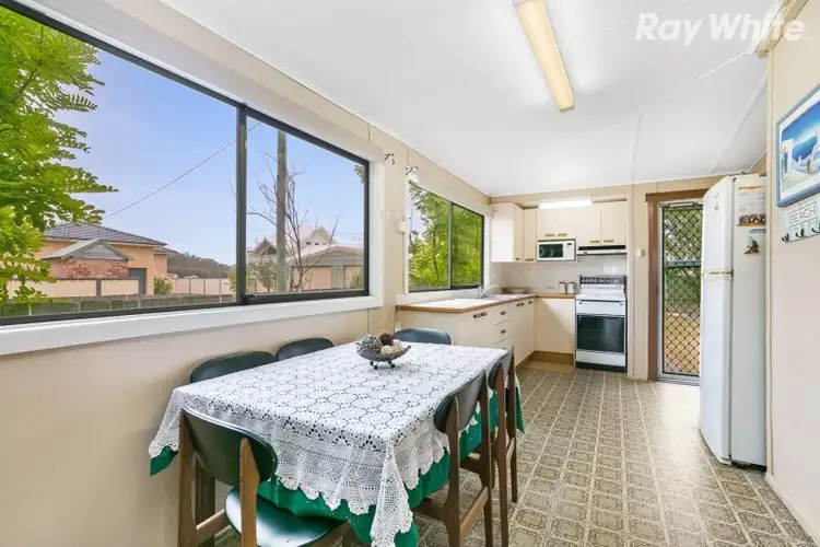 Fifth view of Homely house listing, 10 Davis Avenue, Davistown NSW 2251