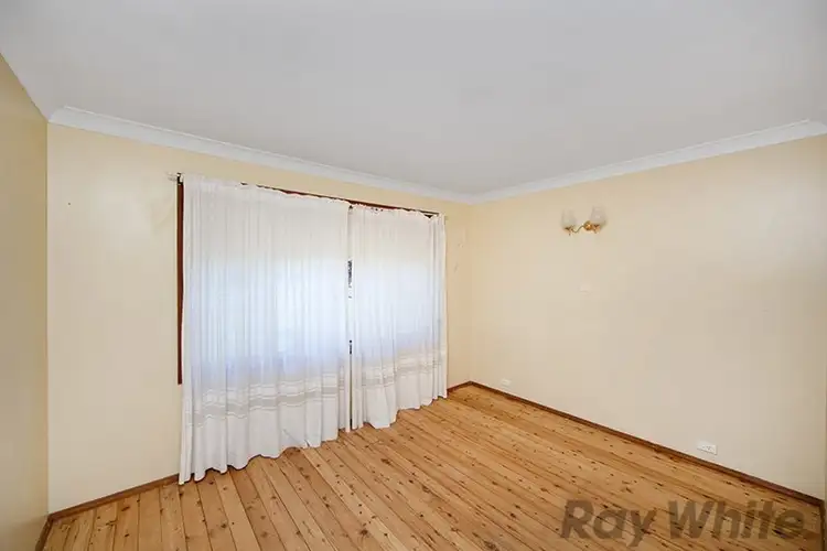 Fifth view of Homely house listing, 4 Kalani Street, Budgewoi NSW 2262