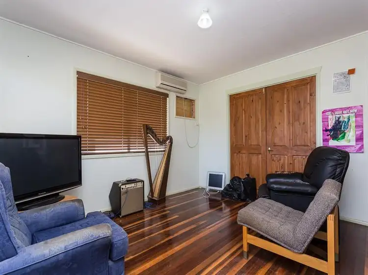 237 Macdonnell Road, Clontarf QLD 4019