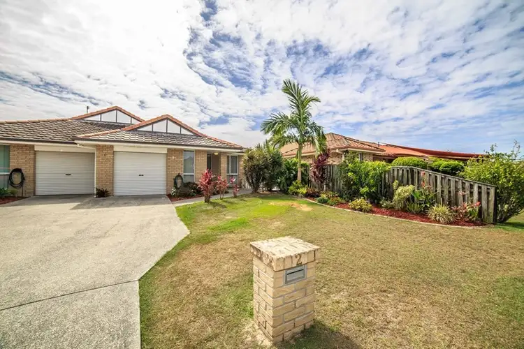 2/8 Catherine Court, Labrador QLD 4215