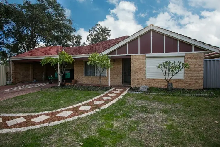 27 Fantail Way, Huntingdale WA 6110