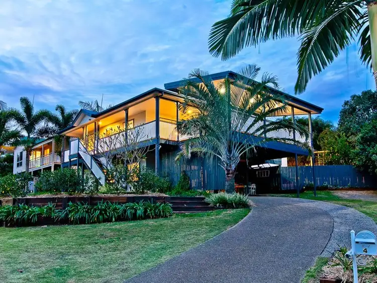 4 Glendore Court, Eatons Hill QLD 4037