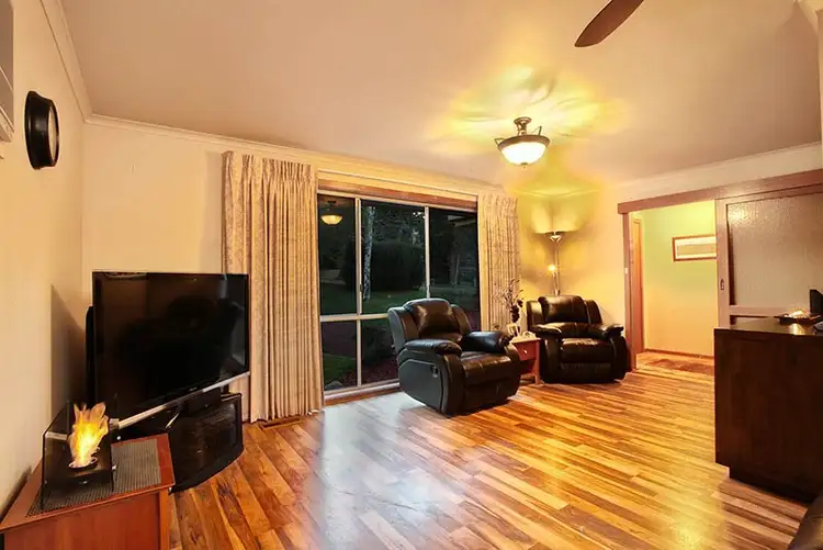 Fifth view of Homely house listing, 7 Dyson Court, Mooroolbark VIC 3138