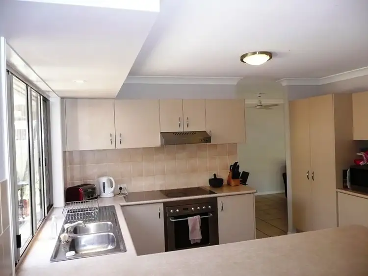 Sixth view of Homely house listing, 4 Silver Ash Court, Cabarita Beach NSW 2488
