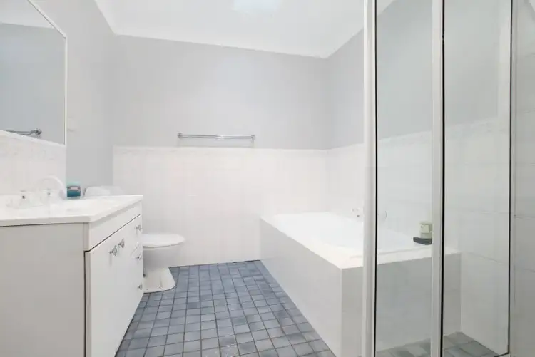 Sixth view of Homely townhouse listing, 4/174 Balgownie Road, Balgownie NSW 2519