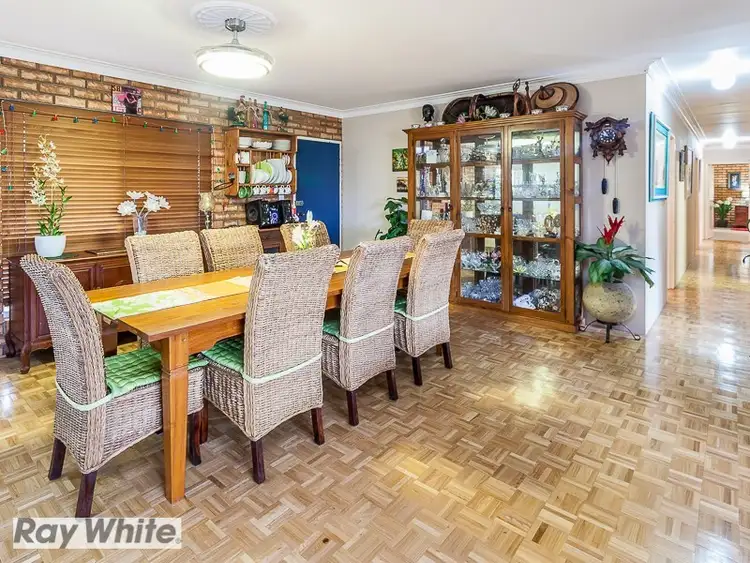 Fifth view of Homely house listing, 7 Arrakune Crescent, Kallangur QLD 4503