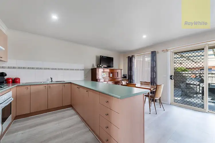Sixth view of Homely unit listing, 4/12 Redhill Court, Craigieburn VIC 3064
