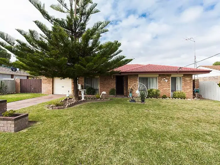 7 Mariner Place, Cooloongup WA 6168