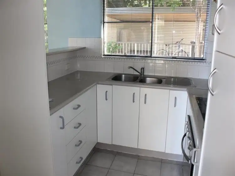 Fourth view of Homely apartment listing, 6/40 Castlebar Street, Kangaroo Point QLD 4169