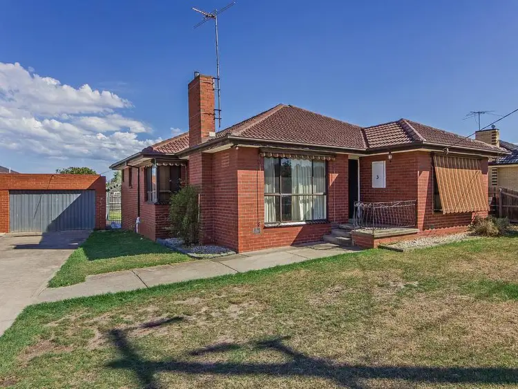 3 Andrew Road, St Albans VIC 3021