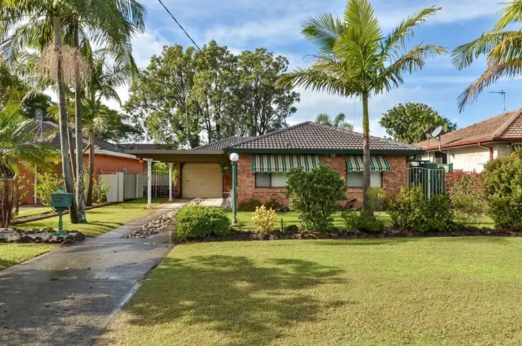 4 Farleigh Avenue, Umina Beach NSW 2257