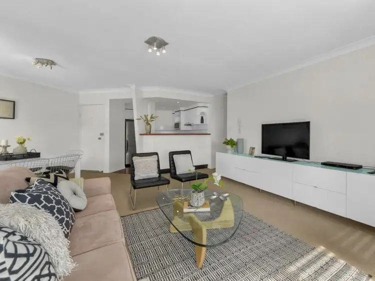 Fourth view of Homely apartment listing, 8/47 Kent Street, Hamilton QLD 4007
