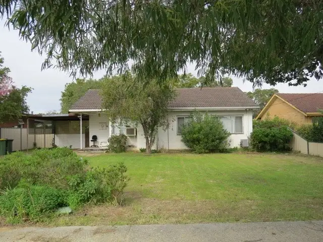 9 Sussex Road, Forrestfield WA 6058