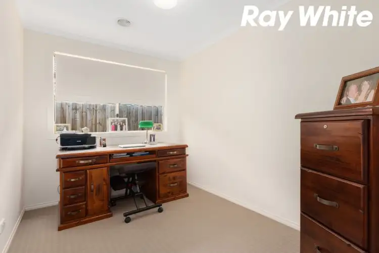 Sixth view of Homely house listing, 5 Heather Court, Koo Wee Rup VIC 3981