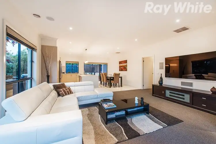 2A Velden Avenue, Ferntree Gully VIC 3156
