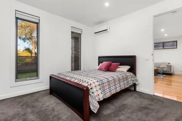 Sixth view of Homely townhouse listing, 1/7 Vasey Avenue, Mount Waverley VIC 3149