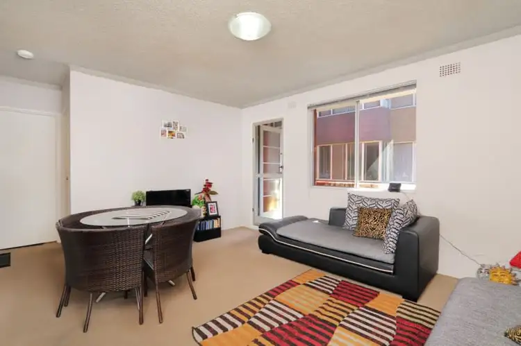 Second view of Homely unit listing, 4/35 The Avenue, Hurstville NSW 2220