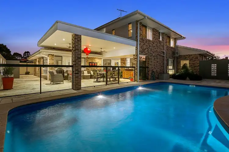 16 Galley Way, Birkdale QLD 4159