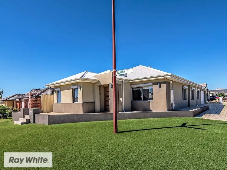 7 Vandia Pass, Madeley WA 6065