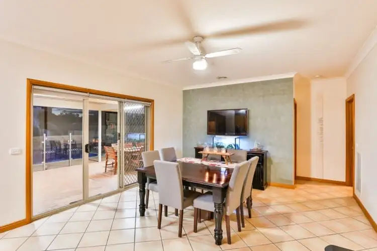 Fifth view of Homely house listing, 6 Sunset Court, Mildura VIC 3500