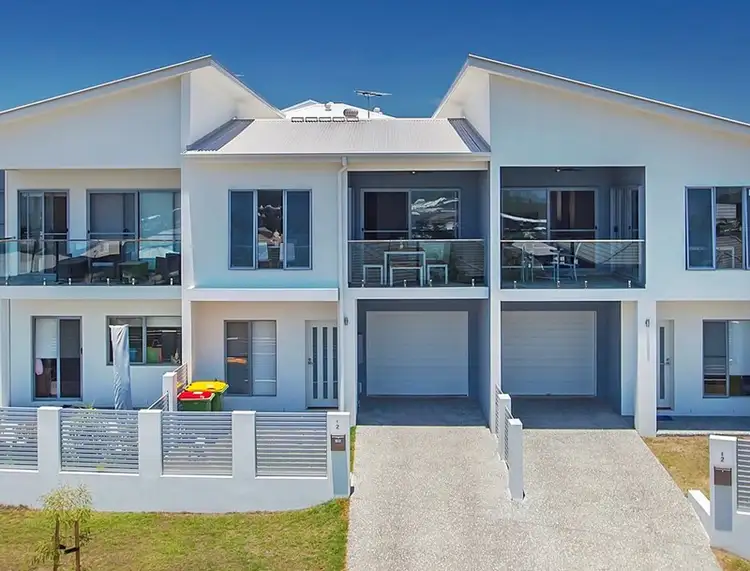 1/2 Neroli Drive, Springfield Lakes QLD 4300