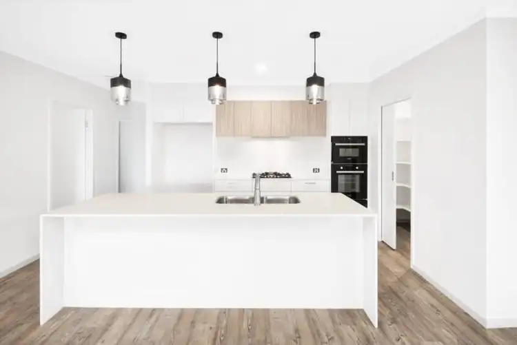 5 Agility Place, Birtinya QLD 4575