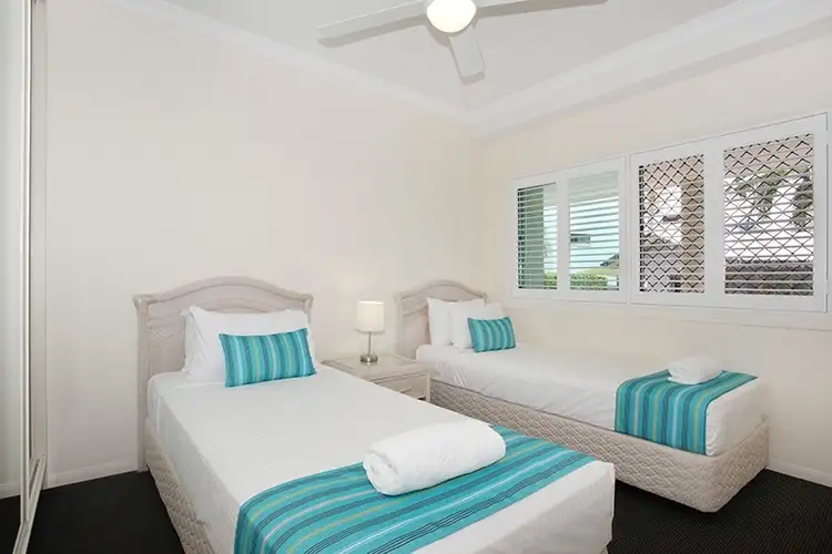 Fourth view of Homely unit listing, 2/4 Buderim Avenue, Alexandra Headland QLD 4572