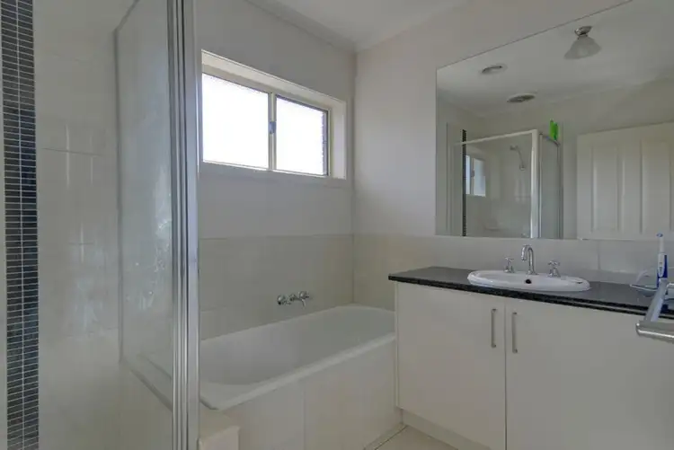 Fifth view of Homely unit listing, 1/11 Broadford Court, Traralgon VIC 3844
