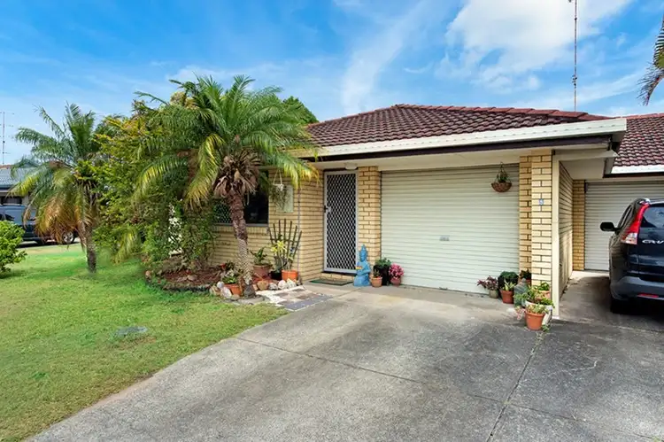 1/8 Crimson Court, Miami QLD 4220
