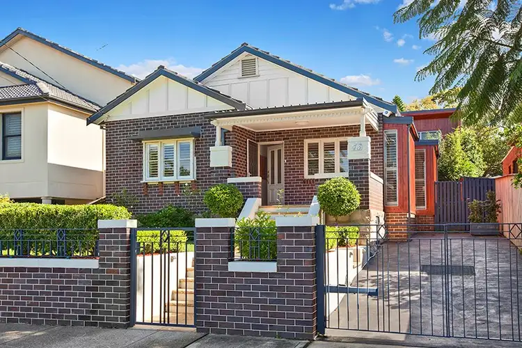 43 Mons Street, Russell Lea NSW 2046