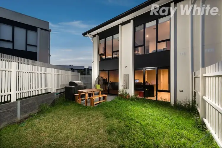 Fifth view of Homely townhouse listing, 16 Edinburgh Circuit, Bundoora VIC 3083