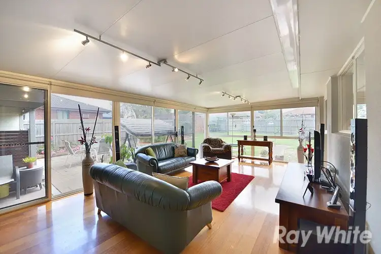 Seventh view of Homely house listing, 5 Collendina Crescent, Scoresby VIC 3179