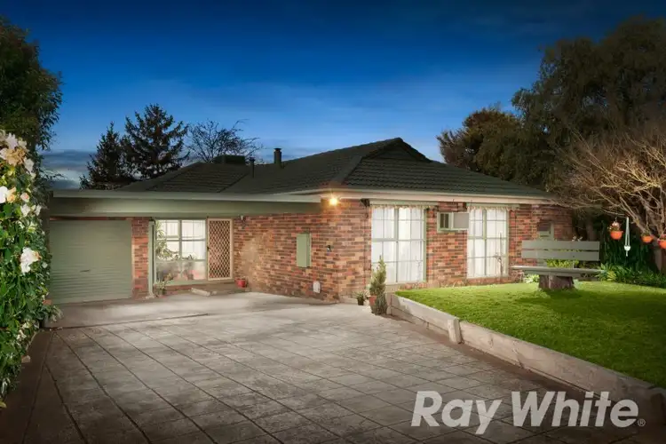 9 Eton Square, Wantirna VIC 3152