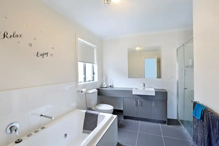 Seventh view of Homely house listing, 24 Nankeen Avenue, Lara VIC 3212