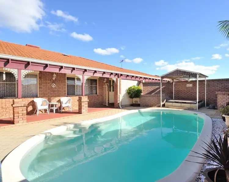 Fourth view of Homely house listing, 18 Kingsford Court, Port Kennedy WA 6172