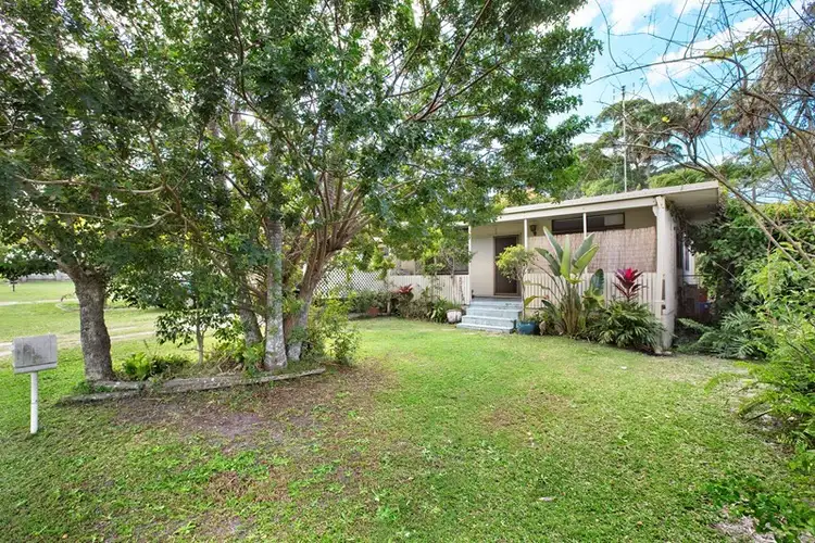 21 Parkway Drive, Mooloolaba QLD 4557