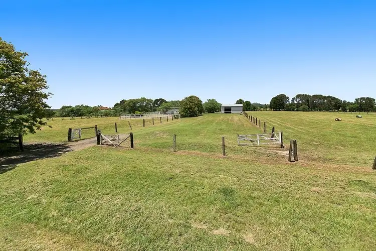 148 Claus Road, Haigslea QLD 4306