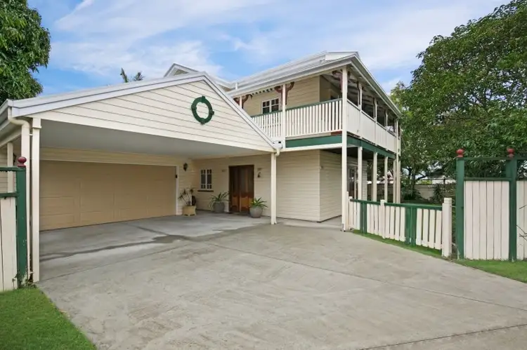 34 Gordon Parade, Manly QLD 4179