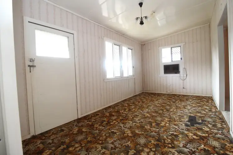 Third view of Homely house listing, 39 Roberts Street, Emerald QLD 4720