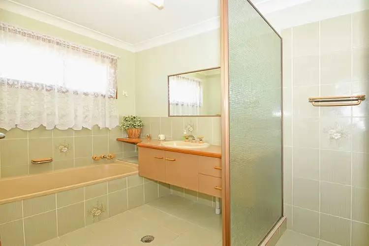 Seventh view of Homely house listing, 1 Durigan Place, Banora Point NSW 2486