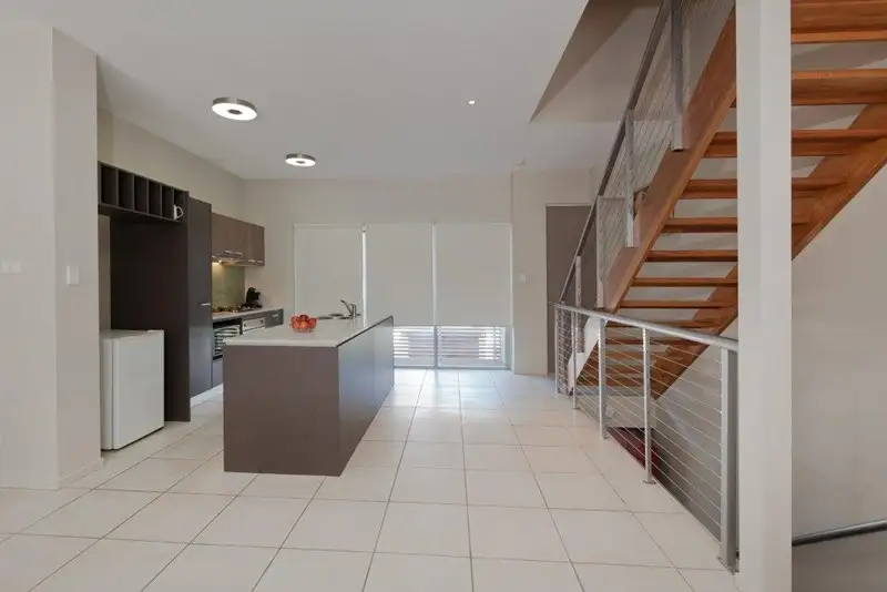 Main view of Homely townhouse listing, 10/5 Sovereign Street, Indooroopilly QLD 4068